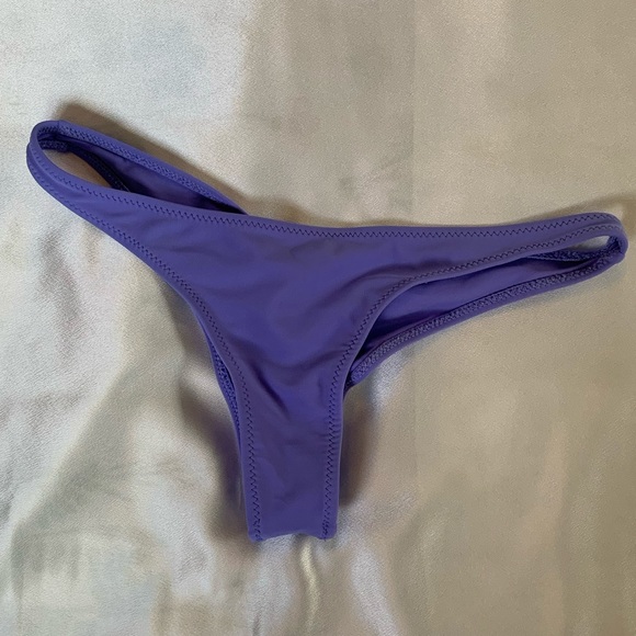 **SOLD**White Fox Boutique Ibiza Bottom - Picture 4 of 5